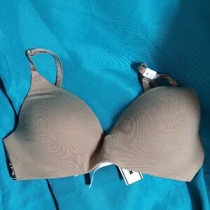 Seamless Tan Bra